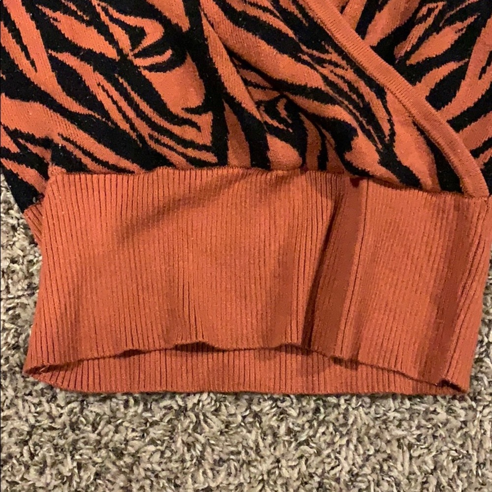 Sweater - Picture 2 of 3